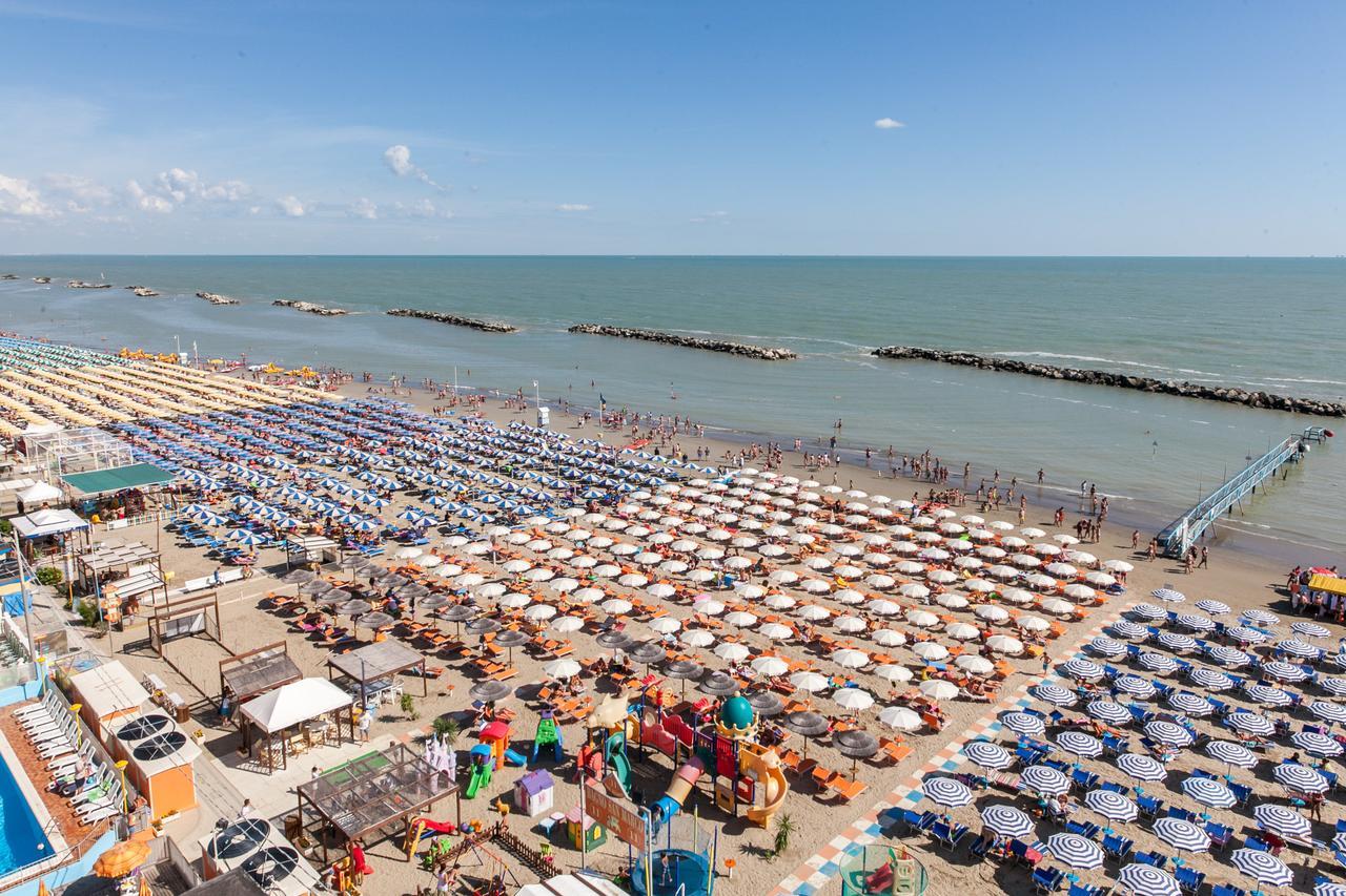 Hotel Universal Bellaria-Igea Marina Ngoại thất bức ảnh