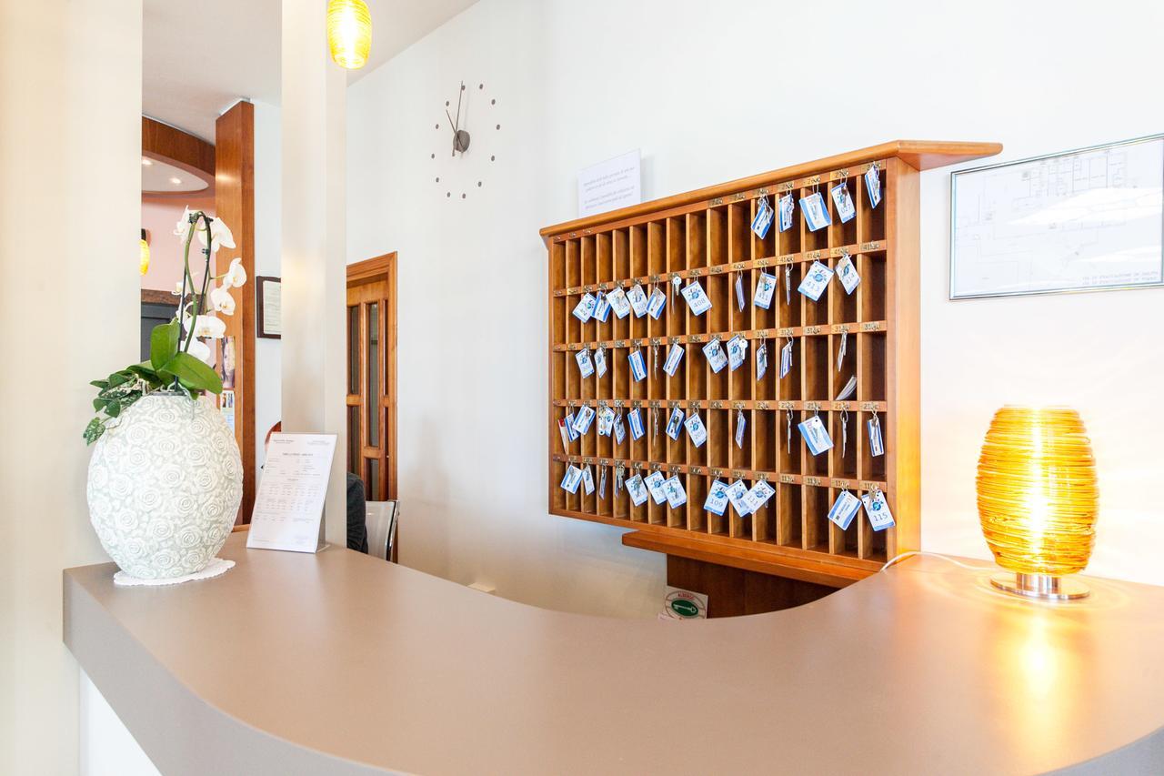 Hotel Universal Bellaria-Igea Marina Ngoại thất bức ảnh